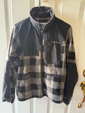 Columbia Titanium Fleece Jacket Men’s Small Plaid Outdoor